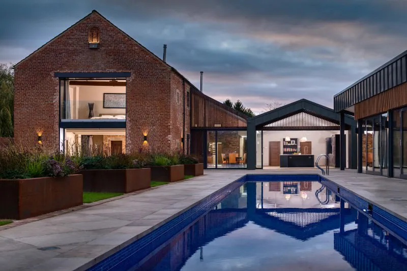 ElmsallBarn023